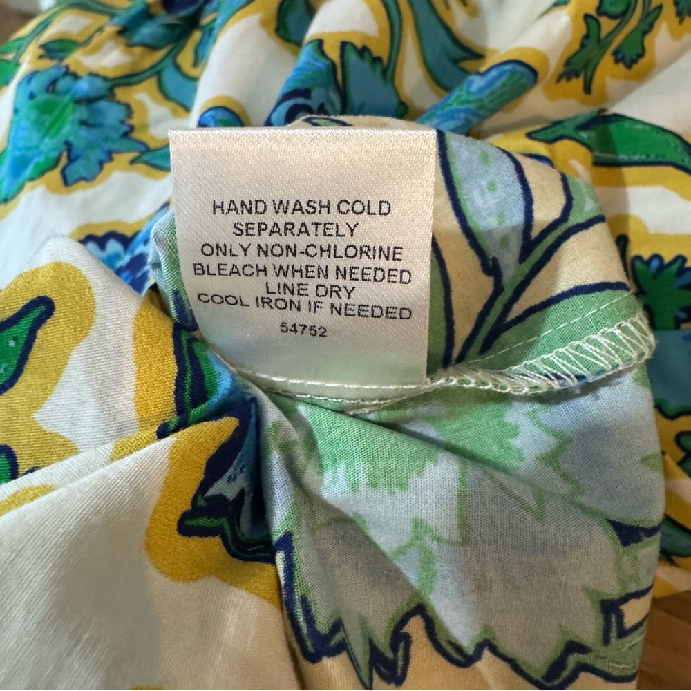 Avara Sugarlips Blue and Green Floral Blouse - Picture 5 of 7